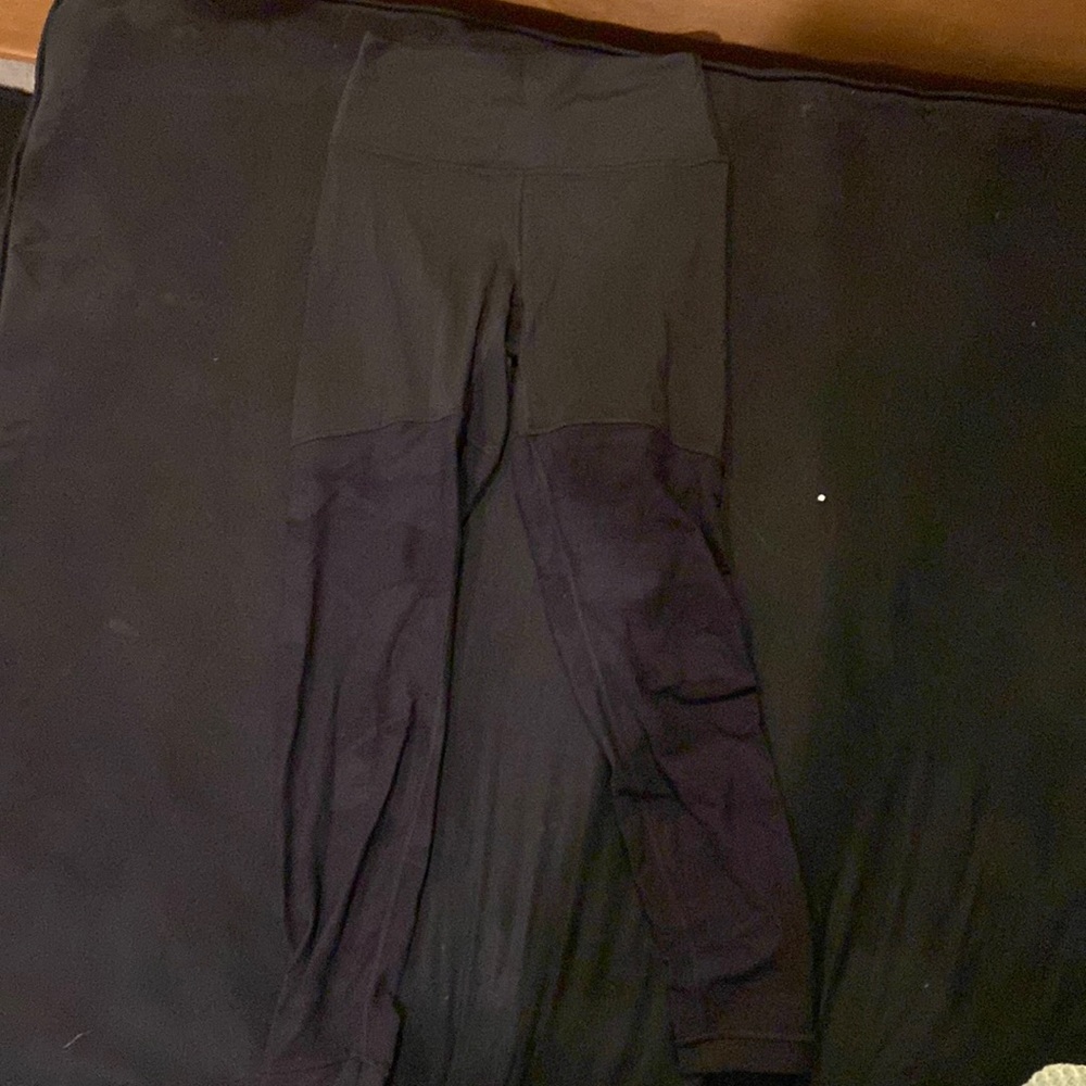 Women’s lulu lemon half mesh leggings